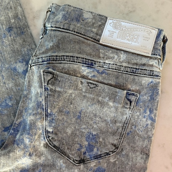 Diesel Blue Acid Wash Women's Skinny Jeans - Picture 4 of 7